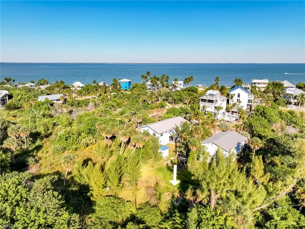 191 Swallow Drive Upper Captiva, FL 33924