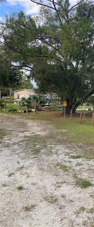 430 S Lindero Street Clewiston, FL 33440