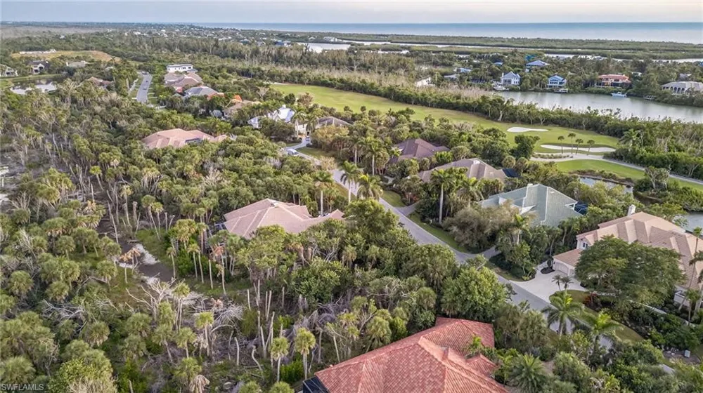 2372 Wulfert Road Sanibel, FL 33957
