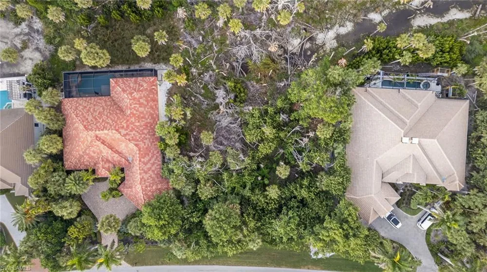 2372 Wulfert Road Sanibel, FL 33957