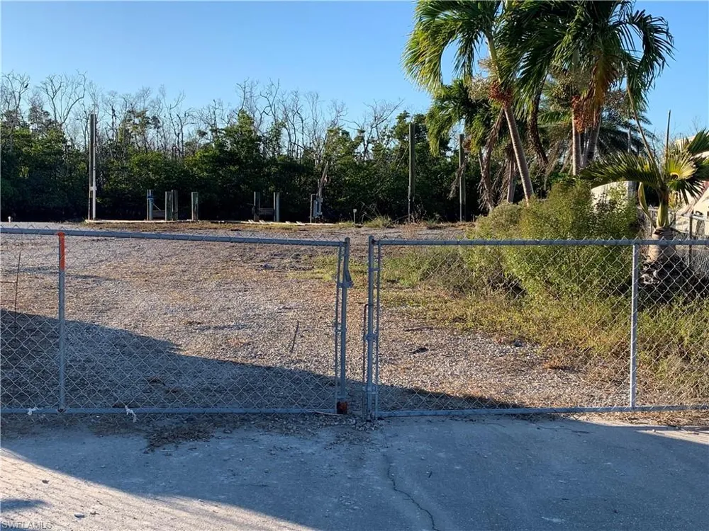 3977 Coconut Drive St. James City, FL 33956