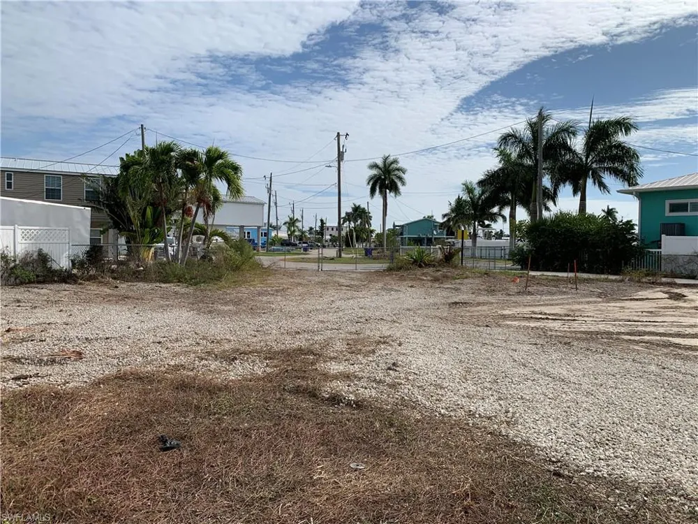 3977 Coconut Drive St. James City, FL 33956