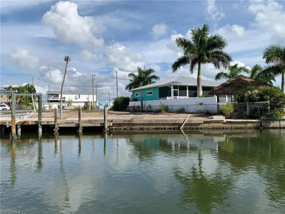 3977 Coconut Drive St. James City, FL 33956