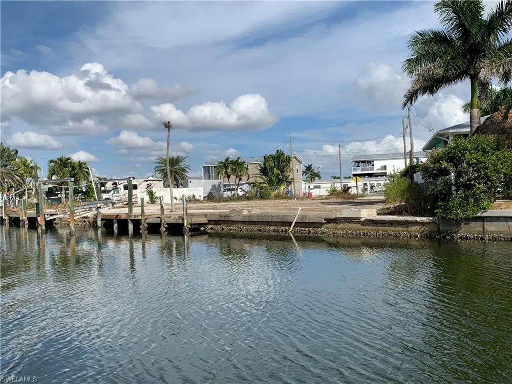 3977 Coconut Drive St. James City, FL 33956