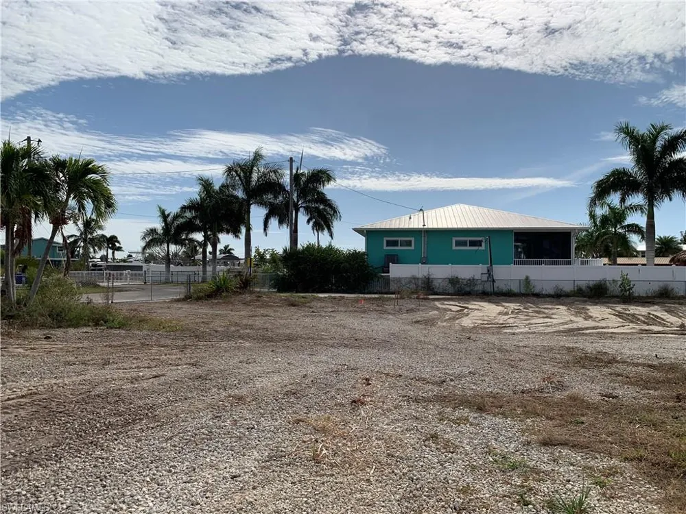 3977 Coconut Drive St. James City, FL 33956