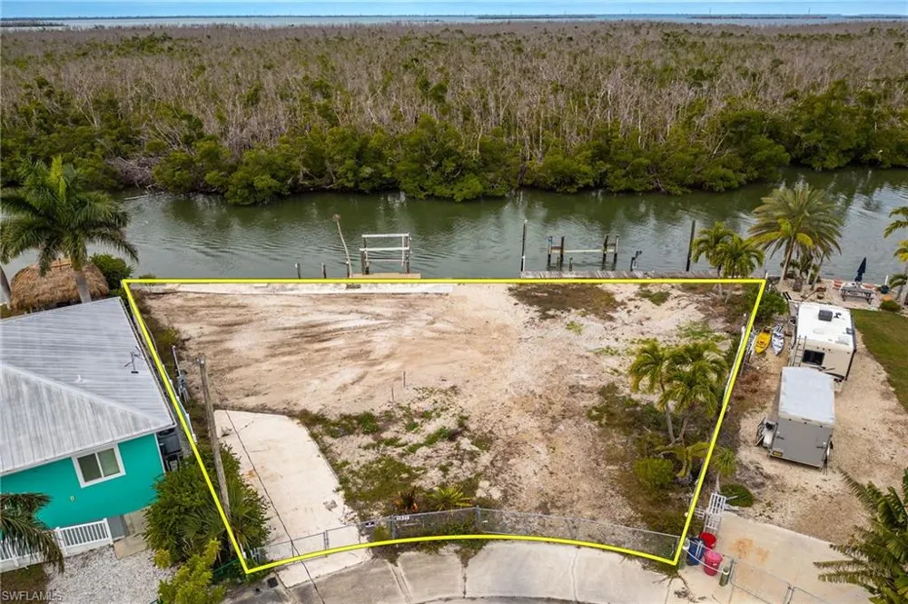 3977 Coconut Drive St. James City, FL 33956
