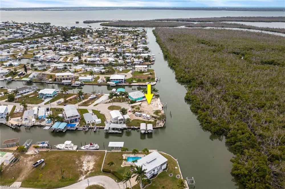 3977 Coconut Drive St. James City, FL 33956