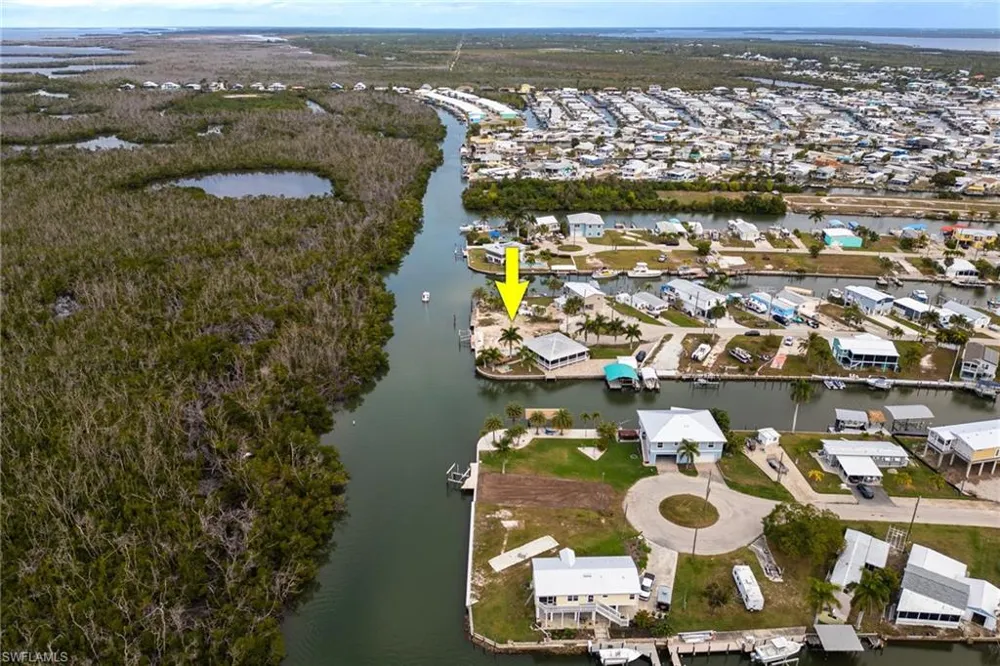 3977 Coconut Drive St. James City, FL 33956