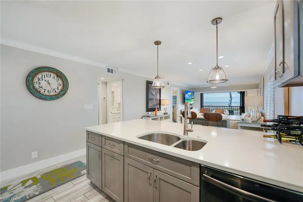 1403 Beach Cottages Captiva, FL 33924