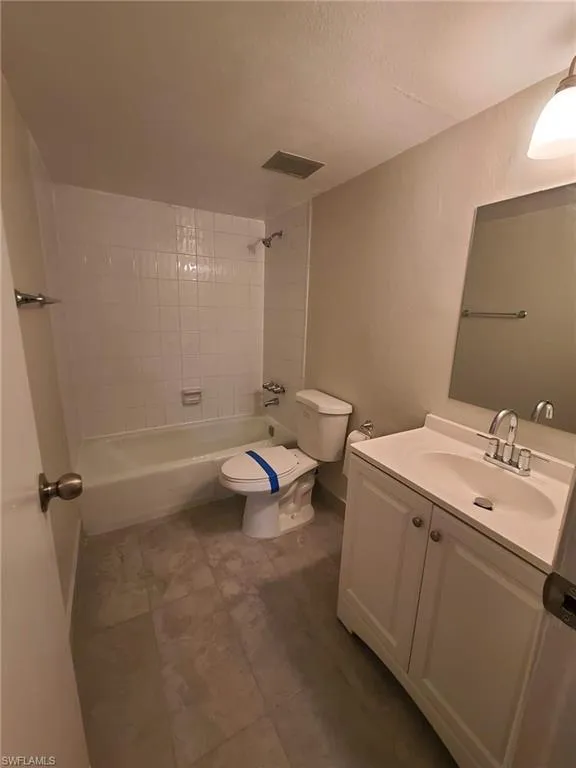 18111 68 AVENUE #G-106 Hialeah, FL 33015