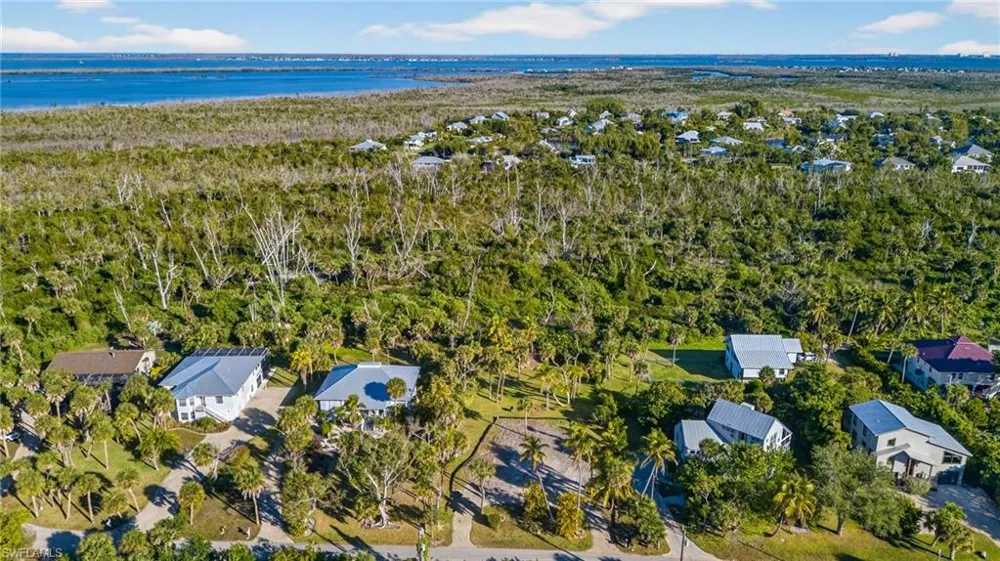 1835 Ardsley Way Sanibel, FL 33957