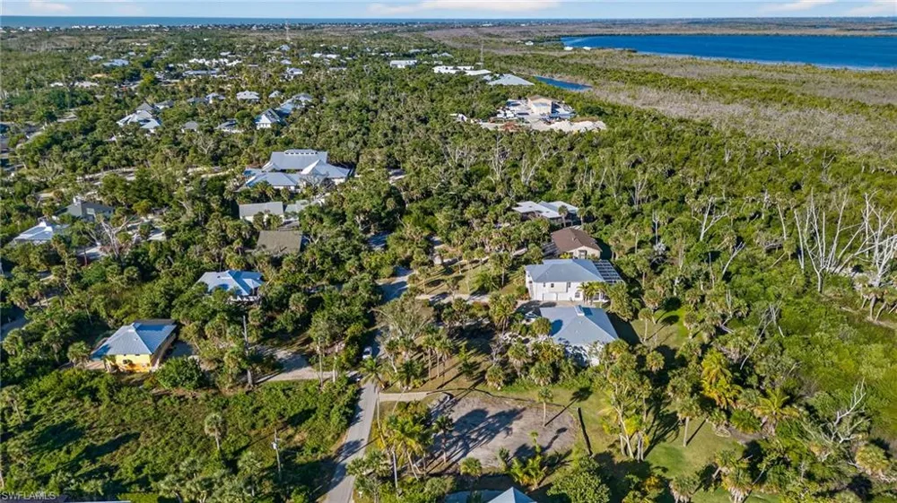 1835 Ardsley Way Sanibel, FL 33957