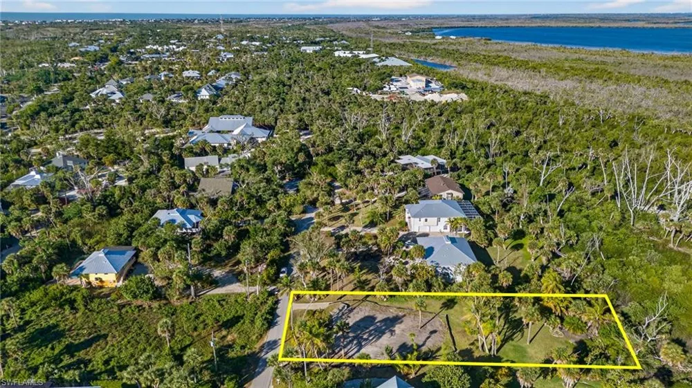 1835 Ardsley Way Sanibel, FL 33957
