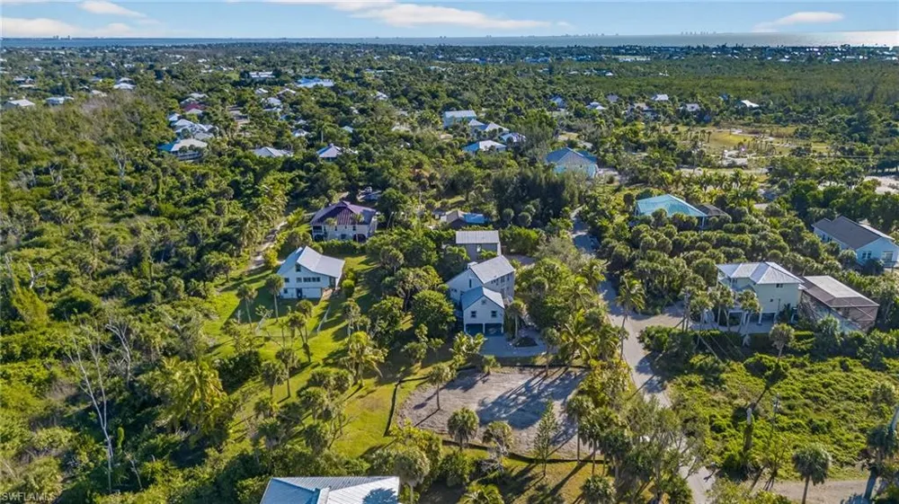 1835 Ardsley Way Sanibel, FL 33957