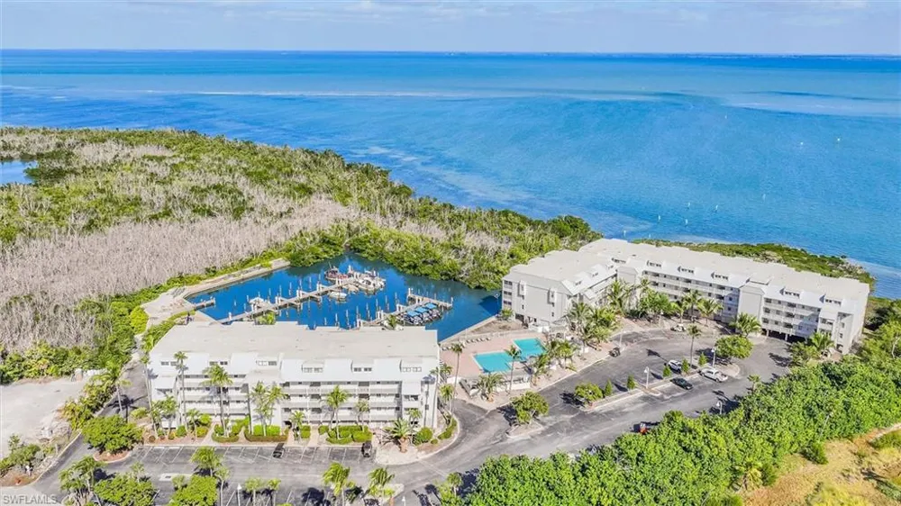 5122 Bayside Villas Captiva, FL 33924