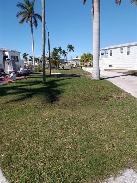 2413 York Road St. James City, FL 33956