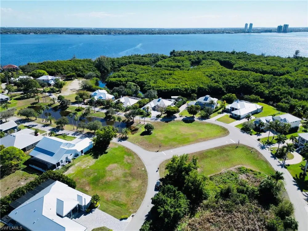 6057 Marsh Point Lane North Fort Myers, FL 33917