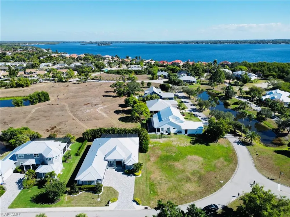 6057 Marsh Point Lane North Fort Myers, FL 33917