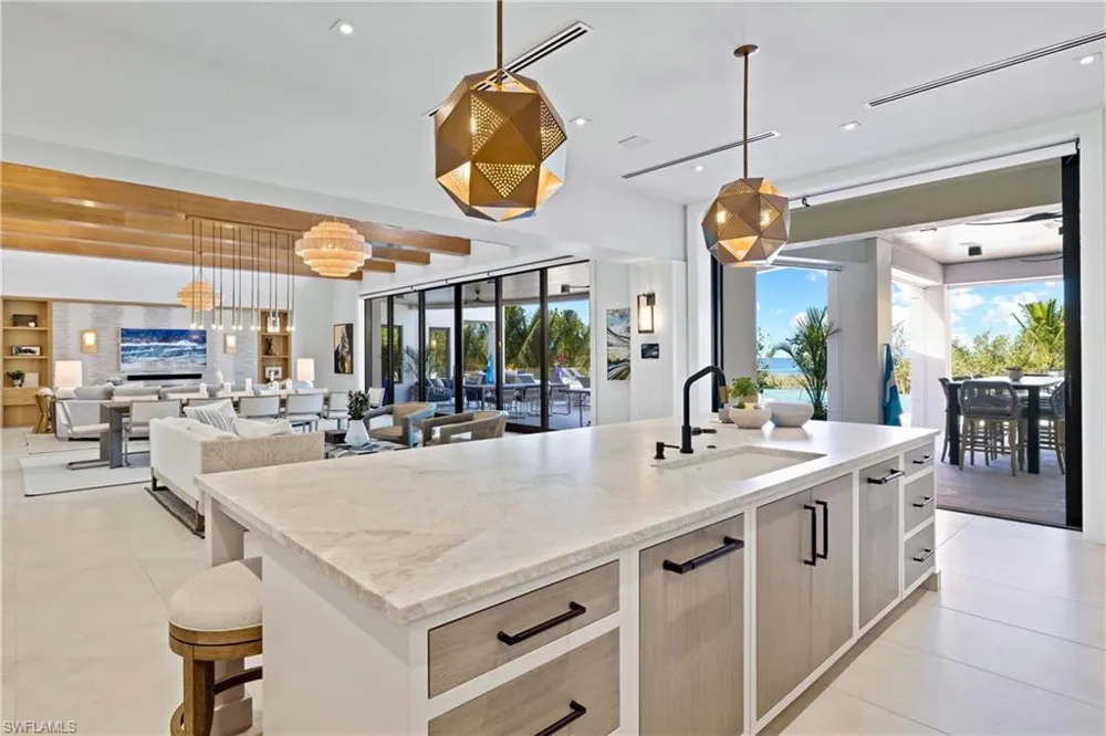 16950 Captiva Drive Captiva, FL 33924
