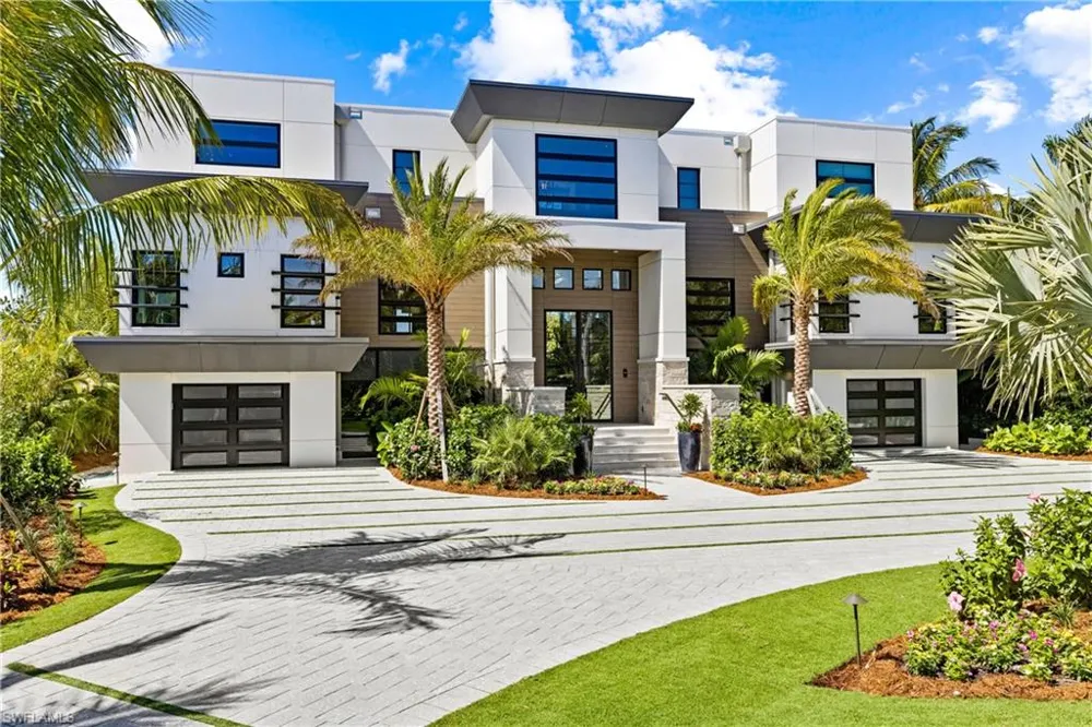 16950 Captiva Drive Captiva, FL 33924