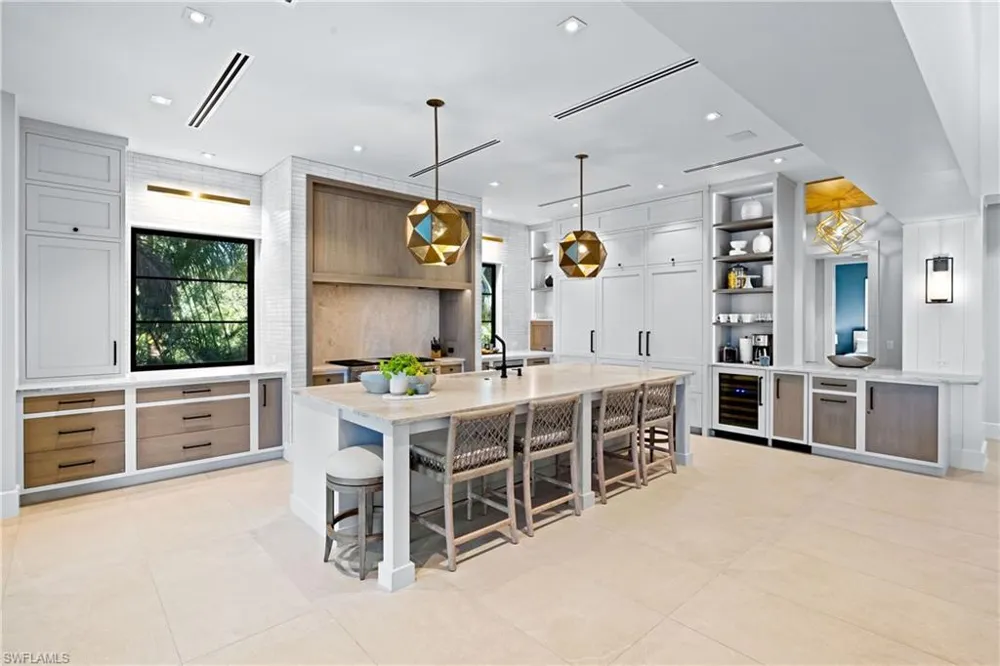 16950 Captiva Drive Captiva, FL 33924