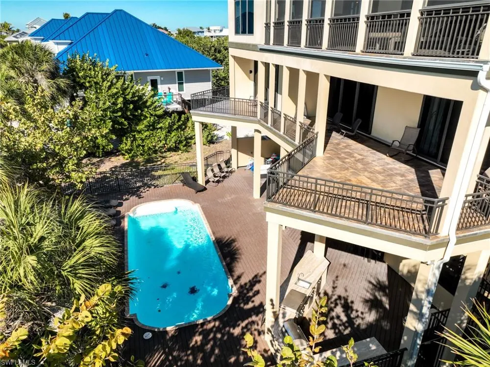 660 Gulf Lane Upper Captiva, FL 33924