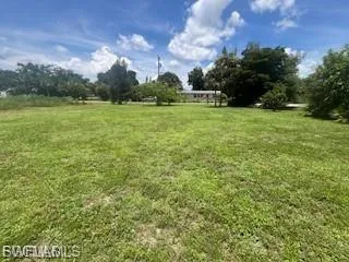 435 Monterey Street North Fort Myers, FL 33903