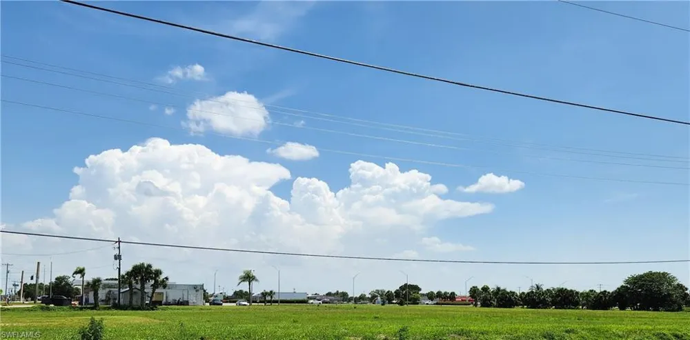 U S Hwy 27 + 10TH ST Moore Haven, FL 33471