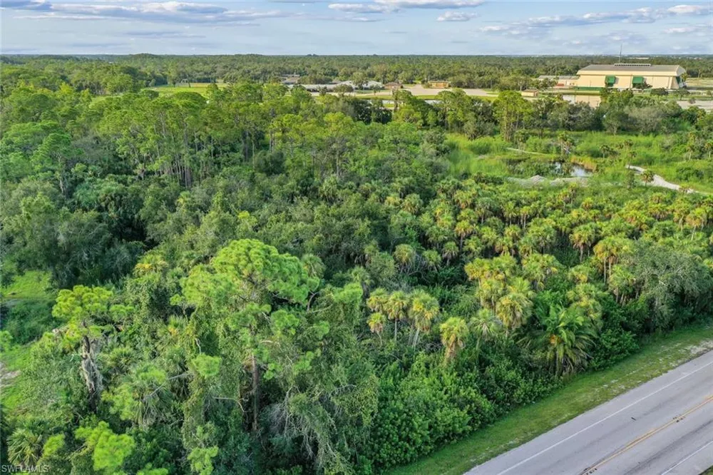 11731 Bayshore Road North Fort Myers, FL 33917