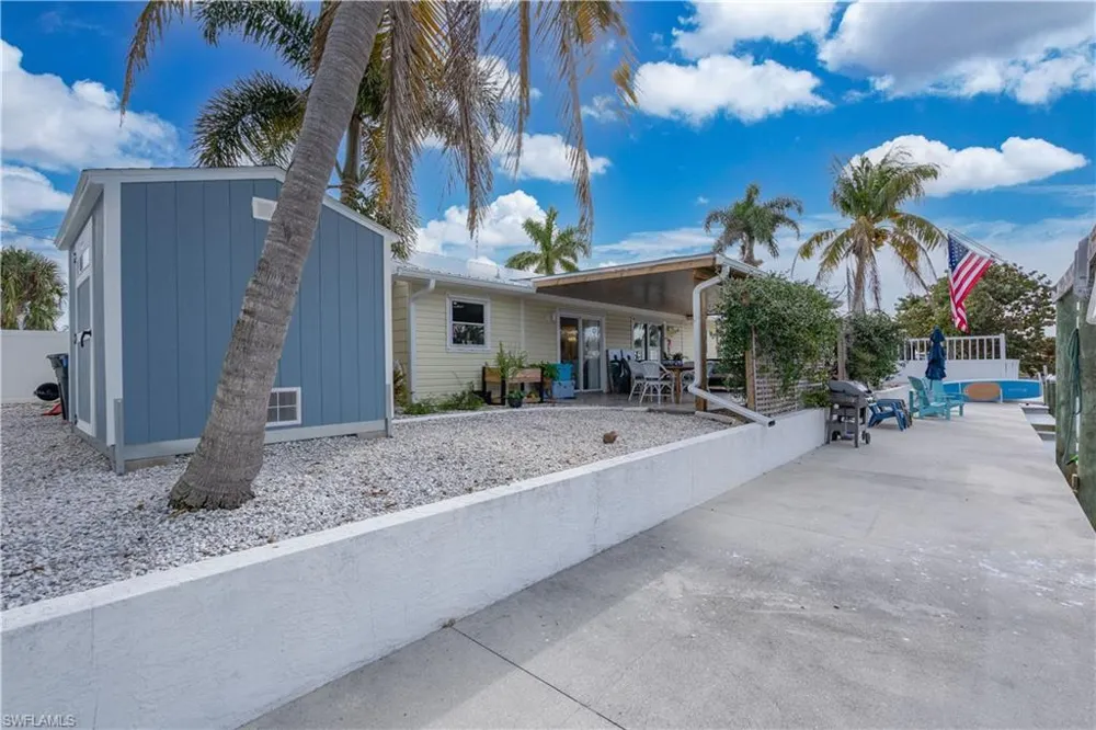 16091 Porto Bello Street Bokeelia, FL 33922