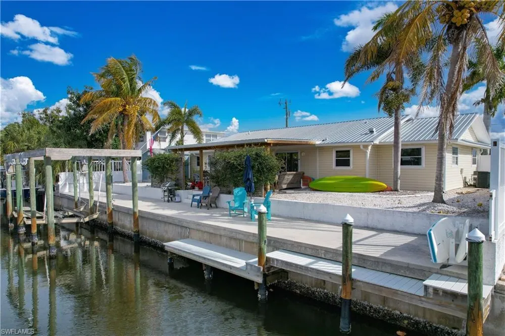16091 Porto Bello Street Bokeelia, FL 33922