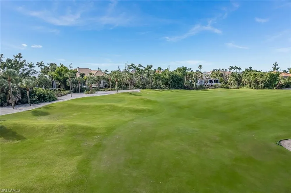 2438 Wulfert Road Sanibel, FL 33957