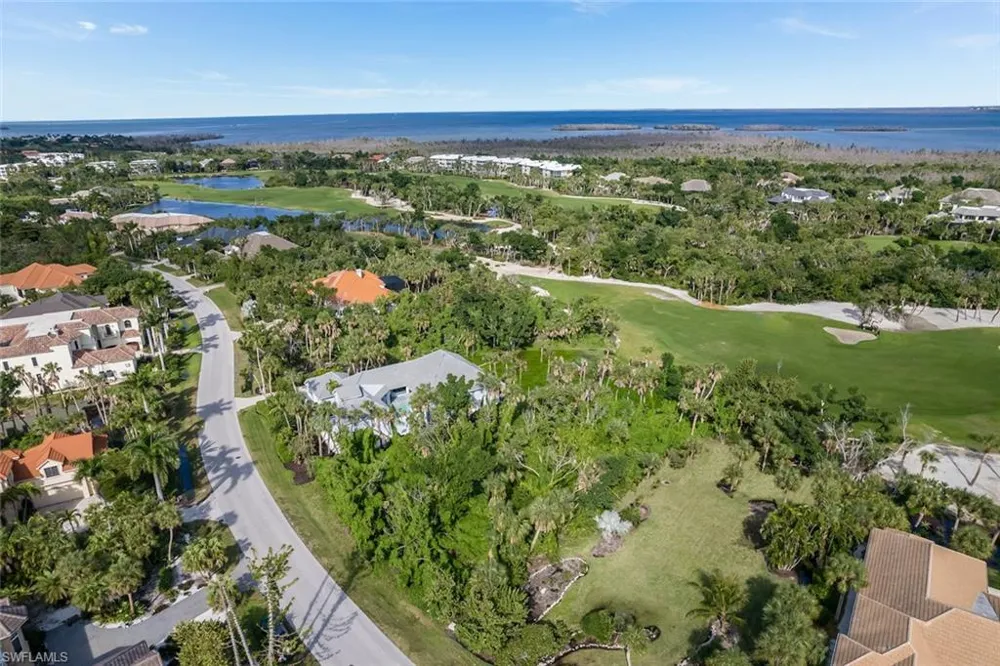 2438 Wulfert Road Sanibel, FL 33957