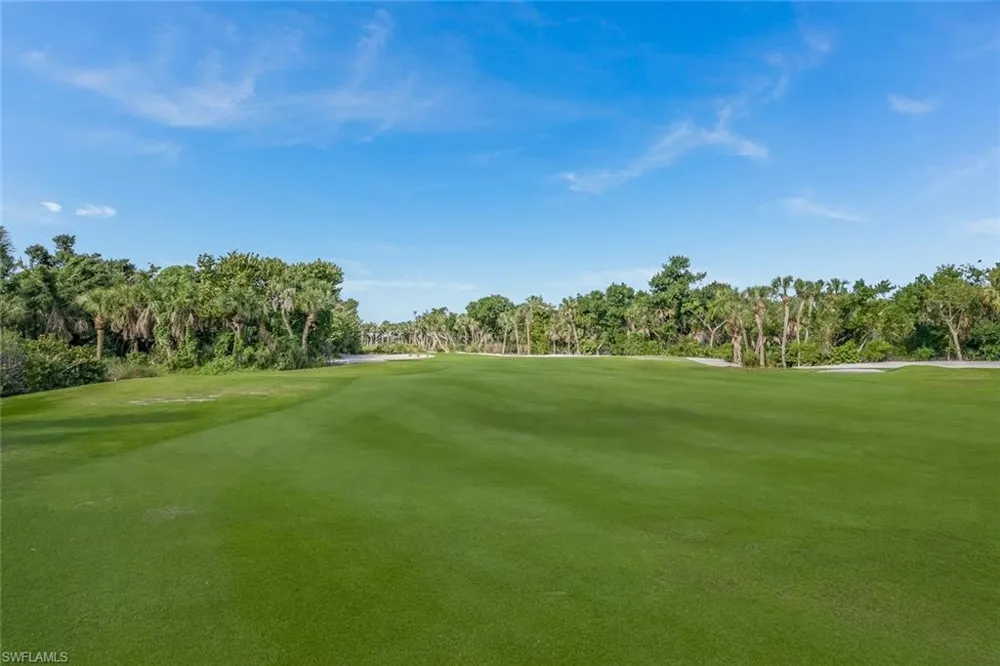2438 Wulfert Road Sanibel, FL 33957