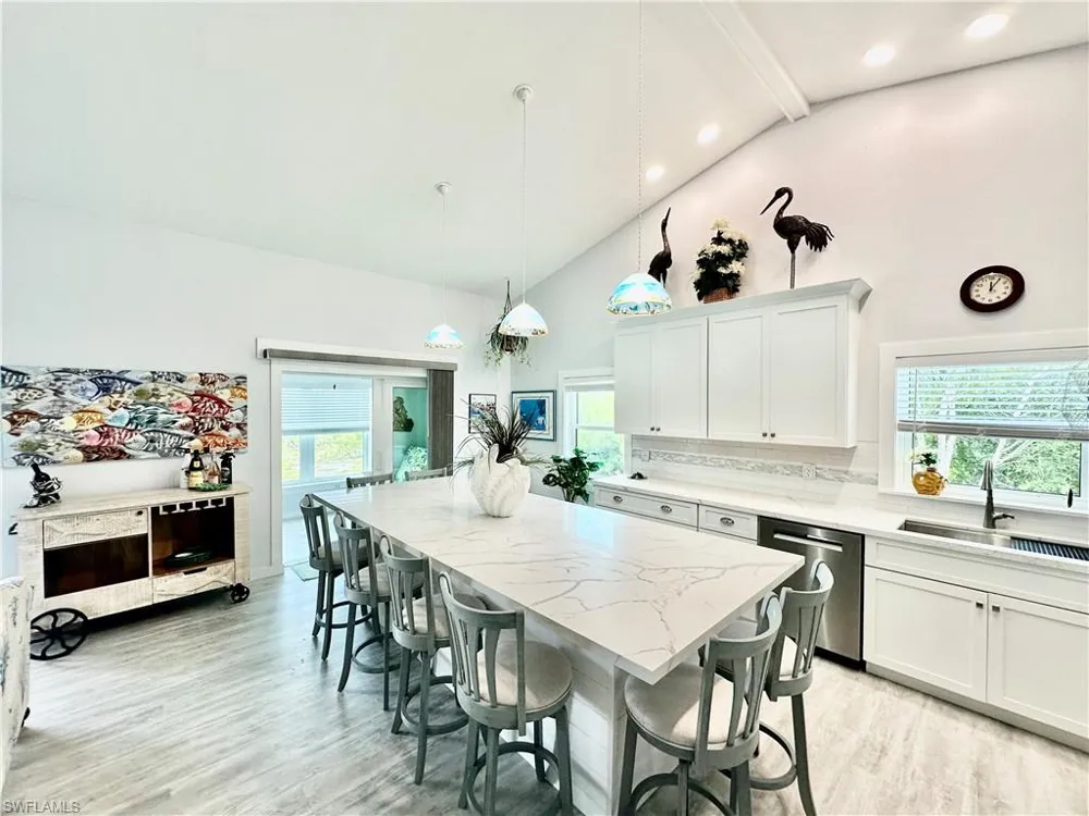 3770 Park Avenue Big Pine Key, FL 33043