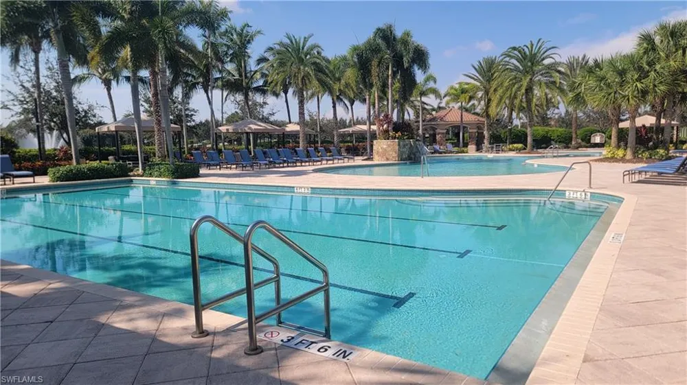 3195 Pacific Drive Naples, FL 34119