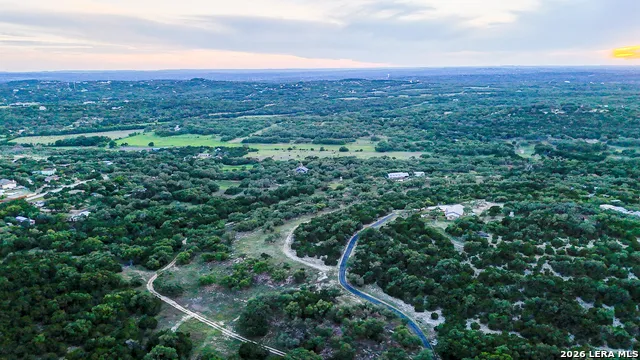 935 SPRING BRANCH RD Spring Branch, TX 78070