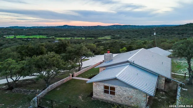 935 SPRING BRANCH RD Spring Branch, TX 78070