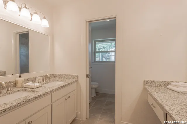 935 SPRING BRANCH RD Spring Branch, TX 78070