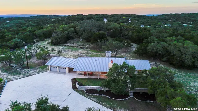 935 SPRING BRANCH RD Spring Branch, TX 78070