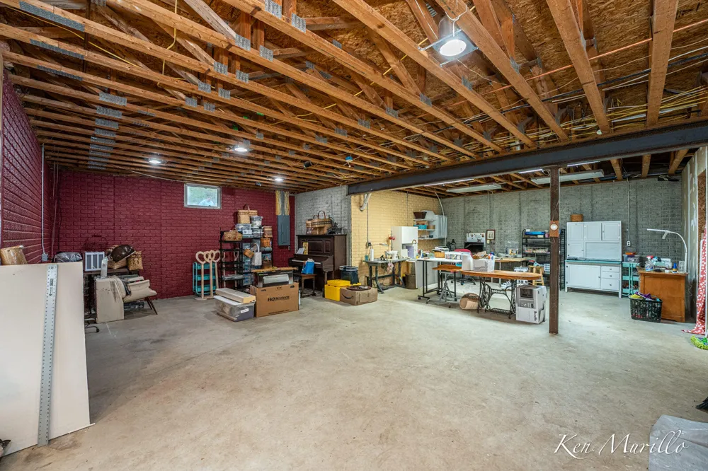 1519 Roscommon Road Roscommon, MI 48653
