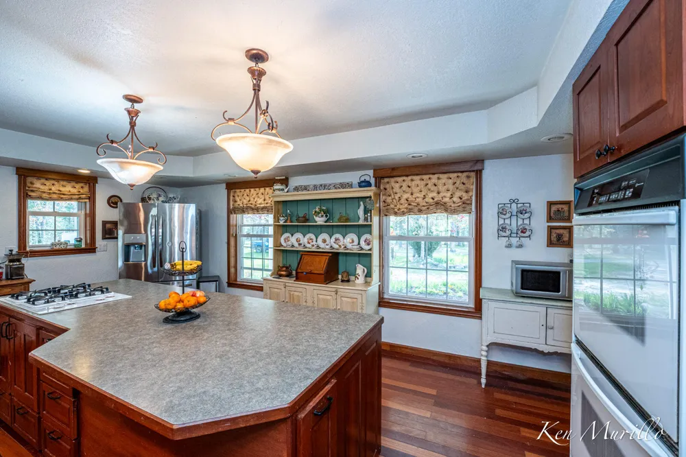 1519 Roscommon Road Roscommon, MI 48653