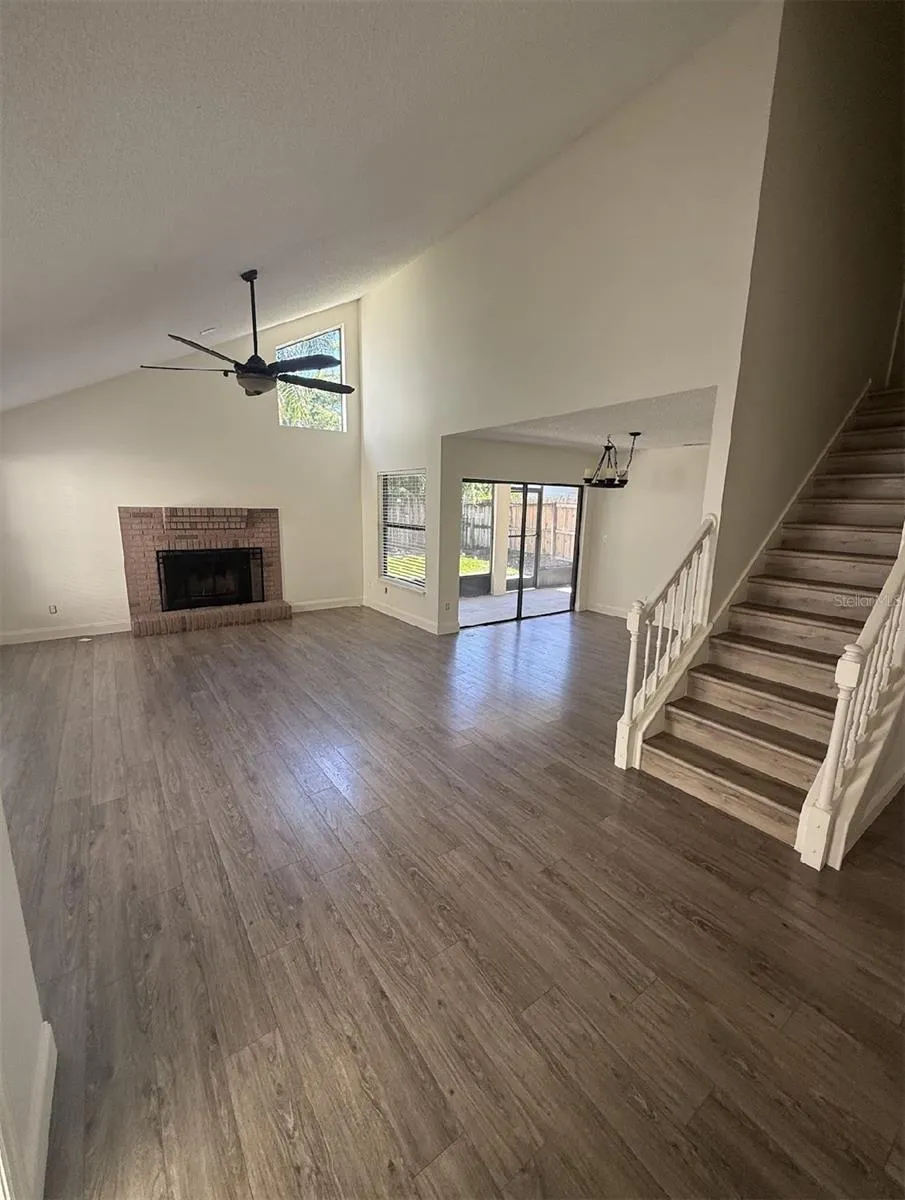 1859 SPRINGWOOD CIRCLE Clearwater, FL 33763