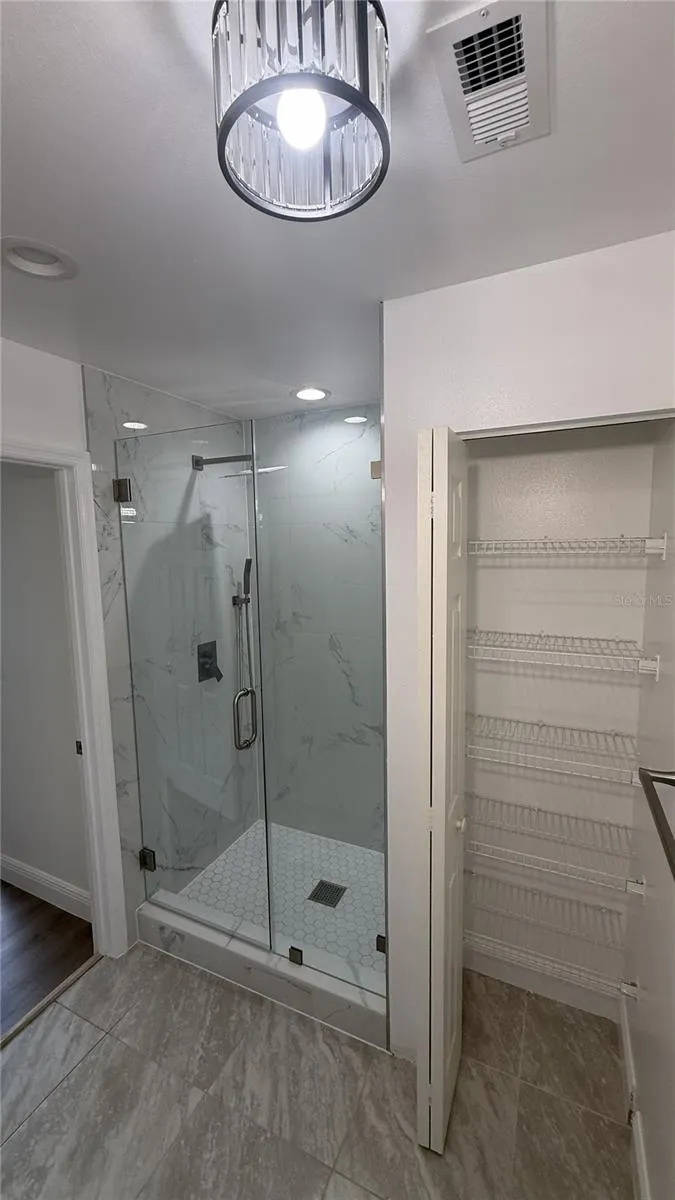 1859 SPRINGWOOD CIRCLE Clearwater, FL 33763