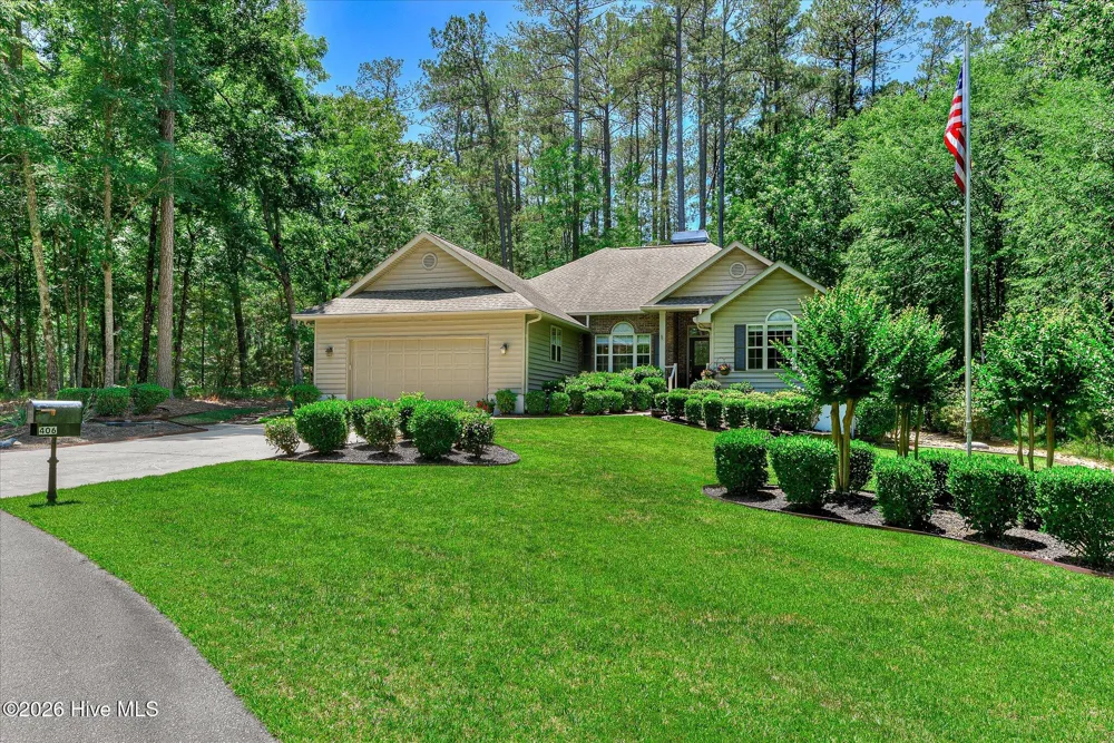 406 Charles Place Mccormick, SC 29835