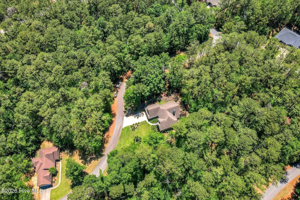 406 Charles Place Mccormick, SC 29835