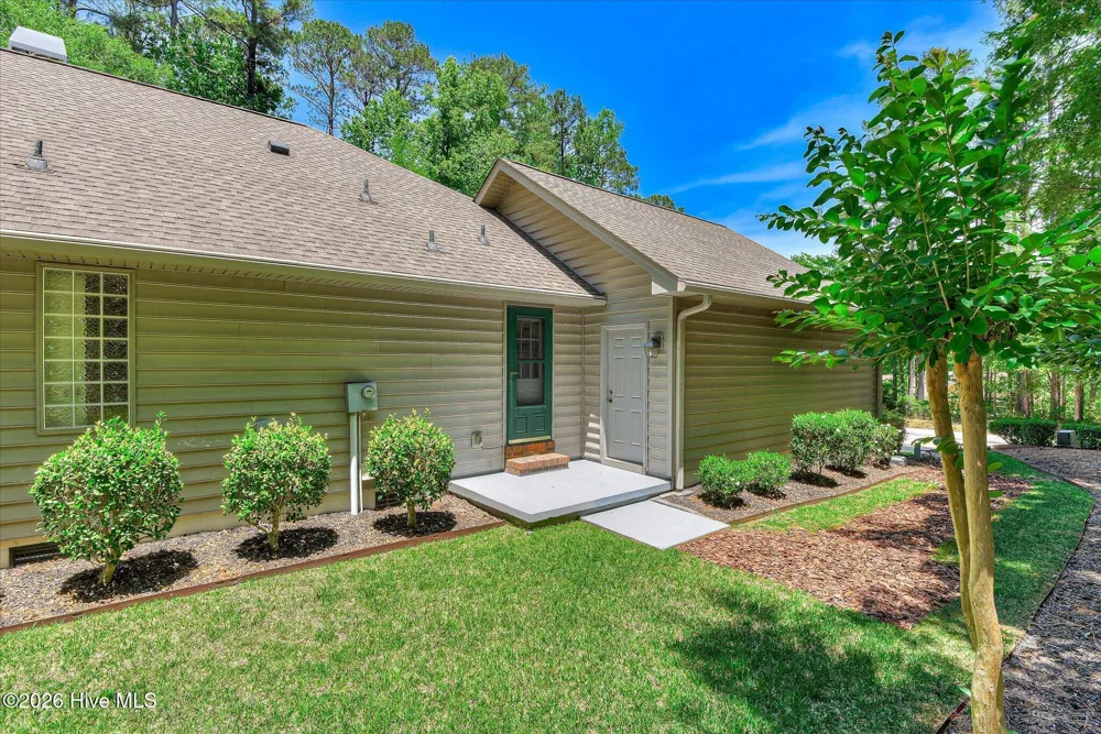 406 Charles Place Mccormick, SC 29835