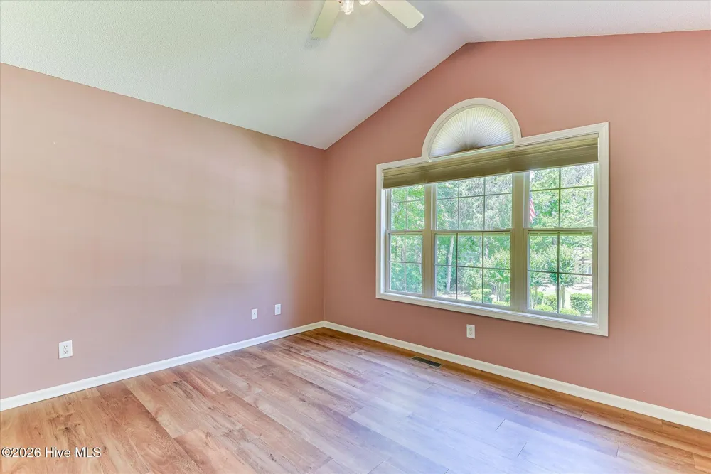406 Charles Place Mccormick, SC 29835