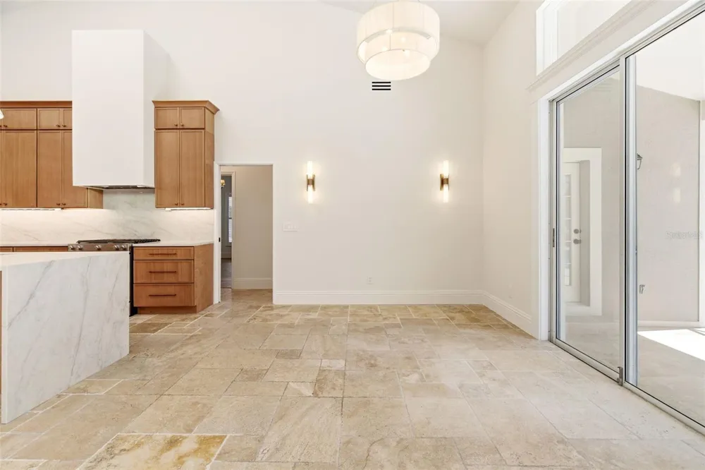8935 JONATHAN MANOR DRIVE Orlando, FL 32819