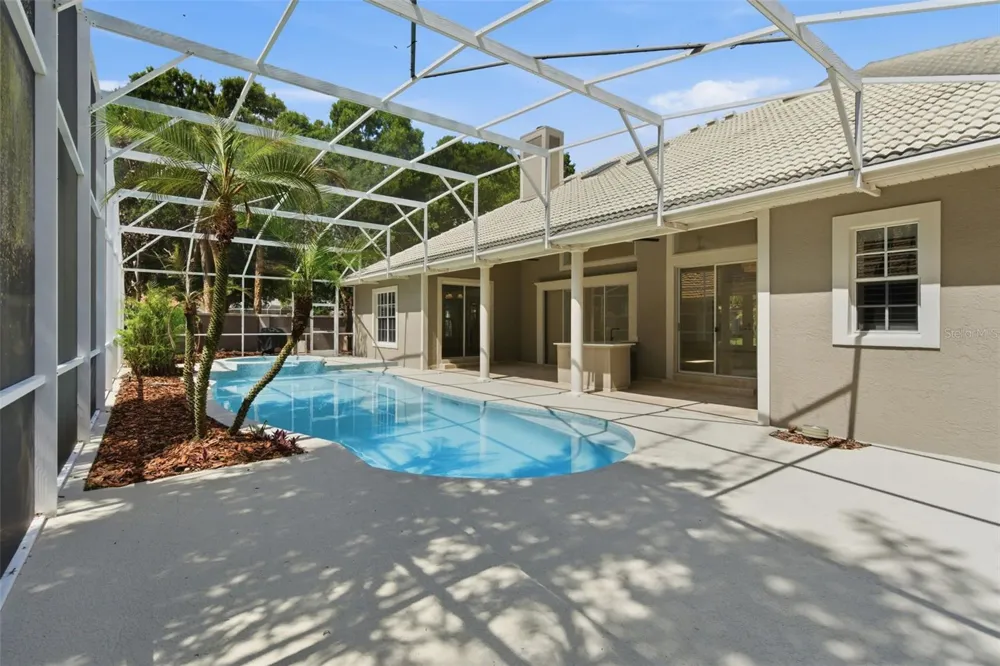 8935 JONATHAN MANOR DRIVE Orlando, FL 32819